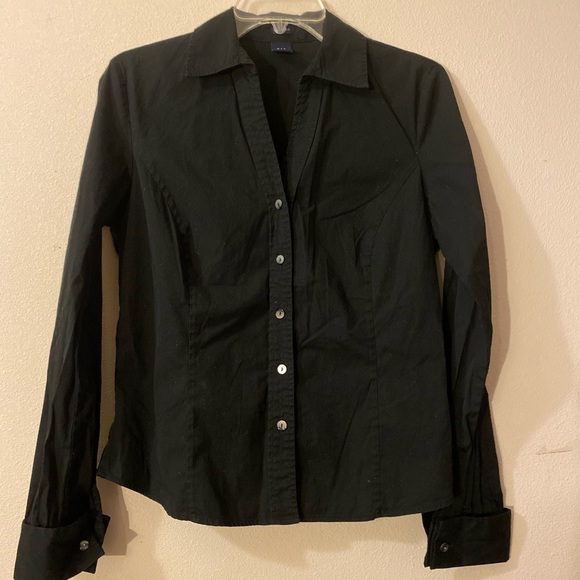 Black Gap Button down - Picture 1 of 2